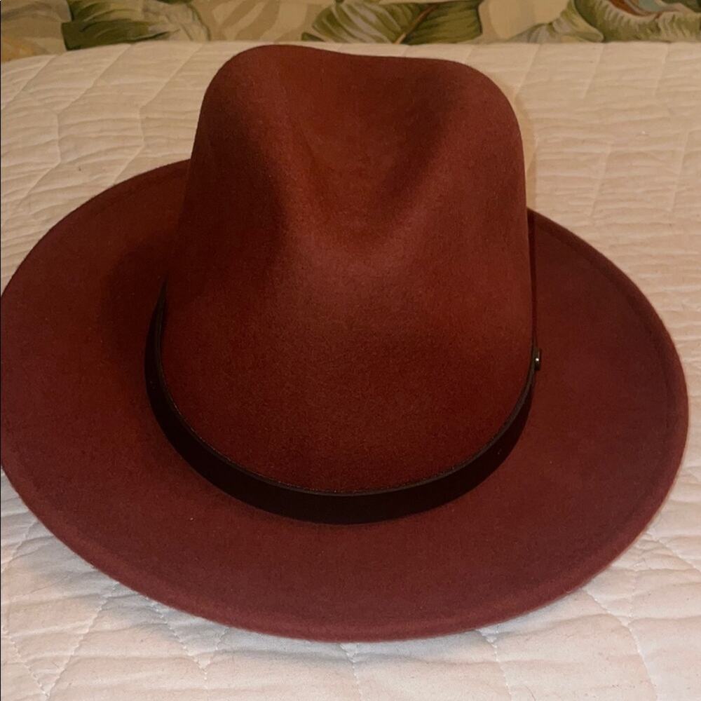 American Hat Maker - Wool Size Medium- Burgundy